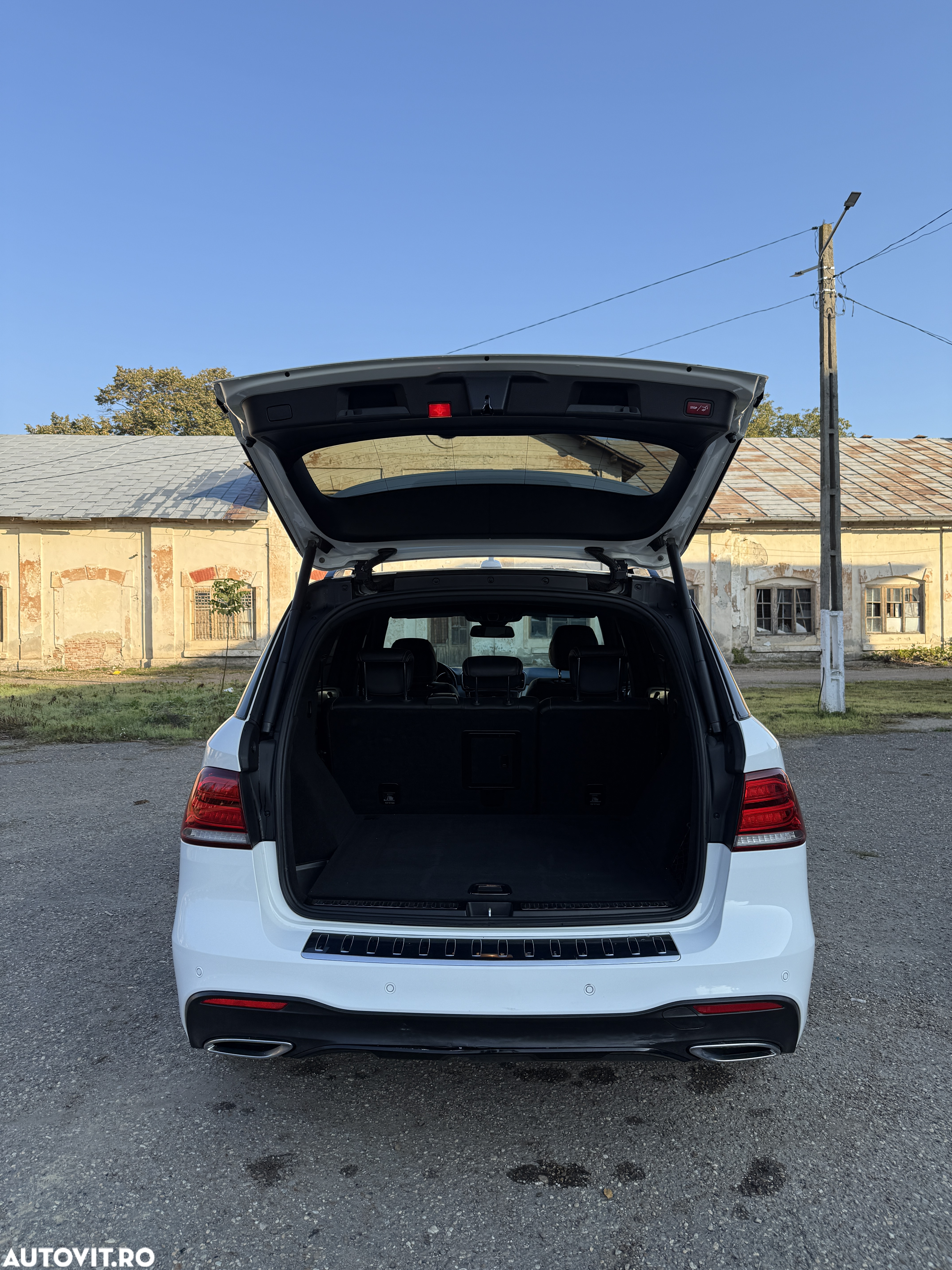 Mercedes-Benz GLE 350 d 4MATIC - 11