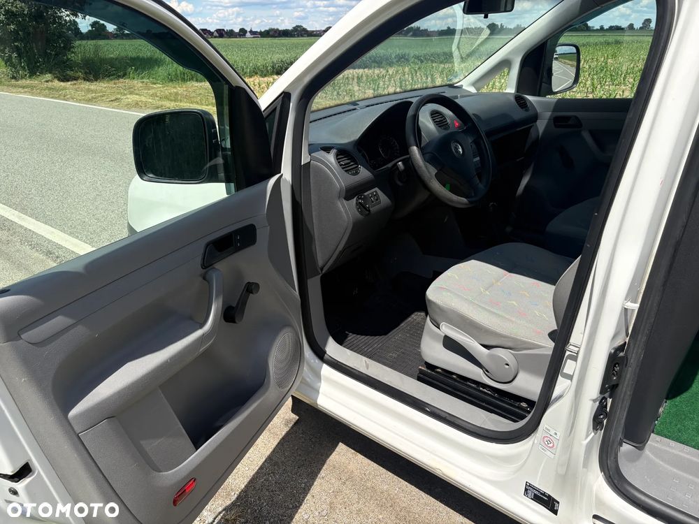 Volkswagen CADDY - 7