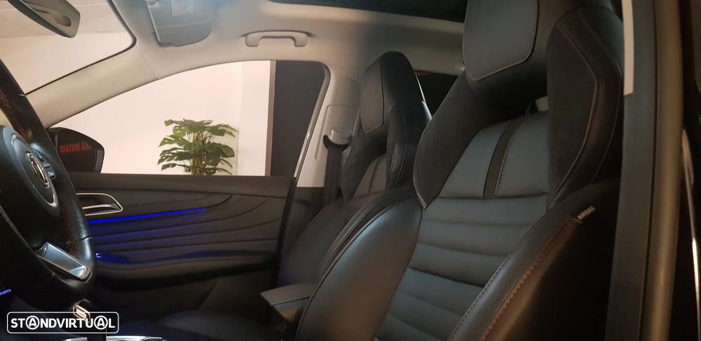 MG EHS Luxury - 7