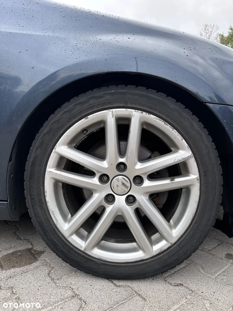 Volkswagen Golf - 20