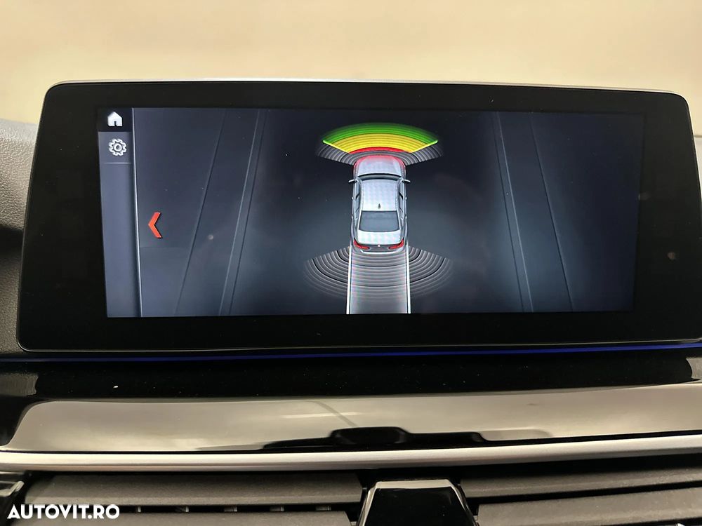 BMW Seria 5 530d xDrive AT - 20