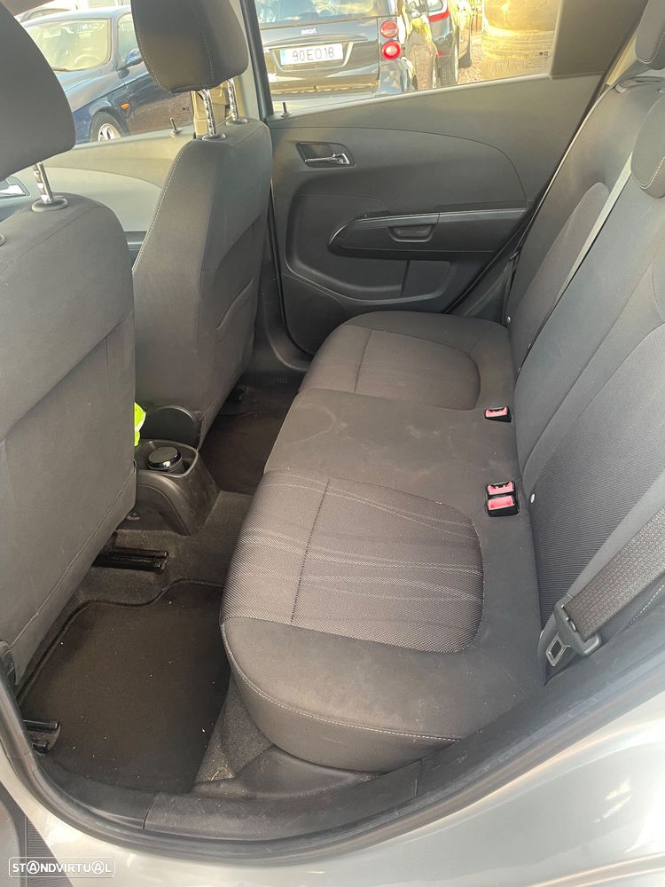 Chevrolet Aveo 1.2 LT - 3