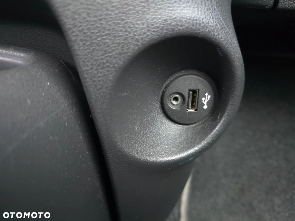 Nissan Micra 1.2 DIG-S Tekna CVT EU6 - 35