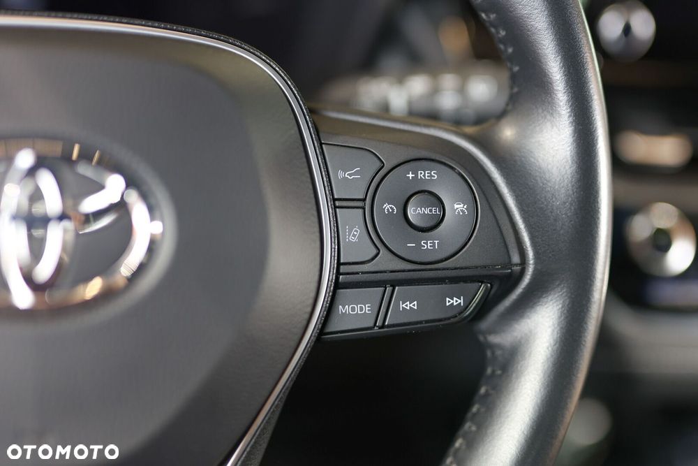 Toyota Corolla 1.8 Hybrid Comfort - 32