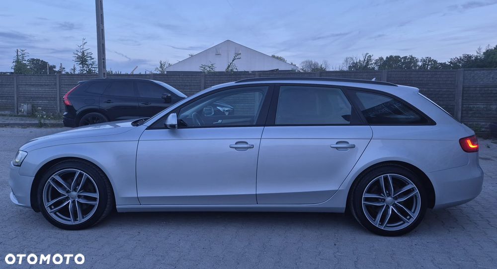 Audi A4 Avant - 10