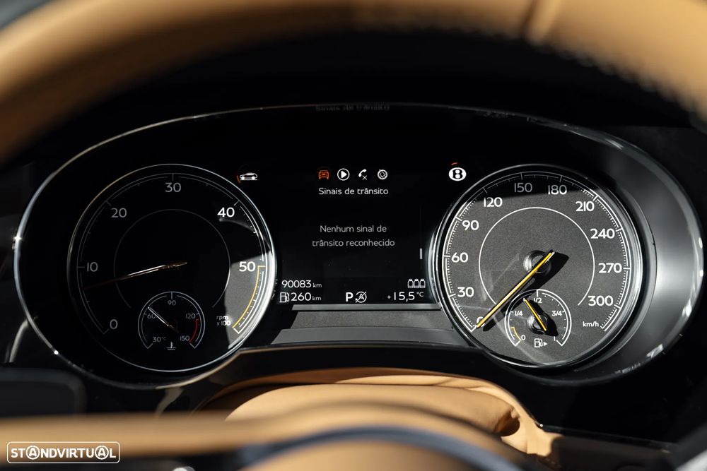 Bentley Bentayga V8 - 18