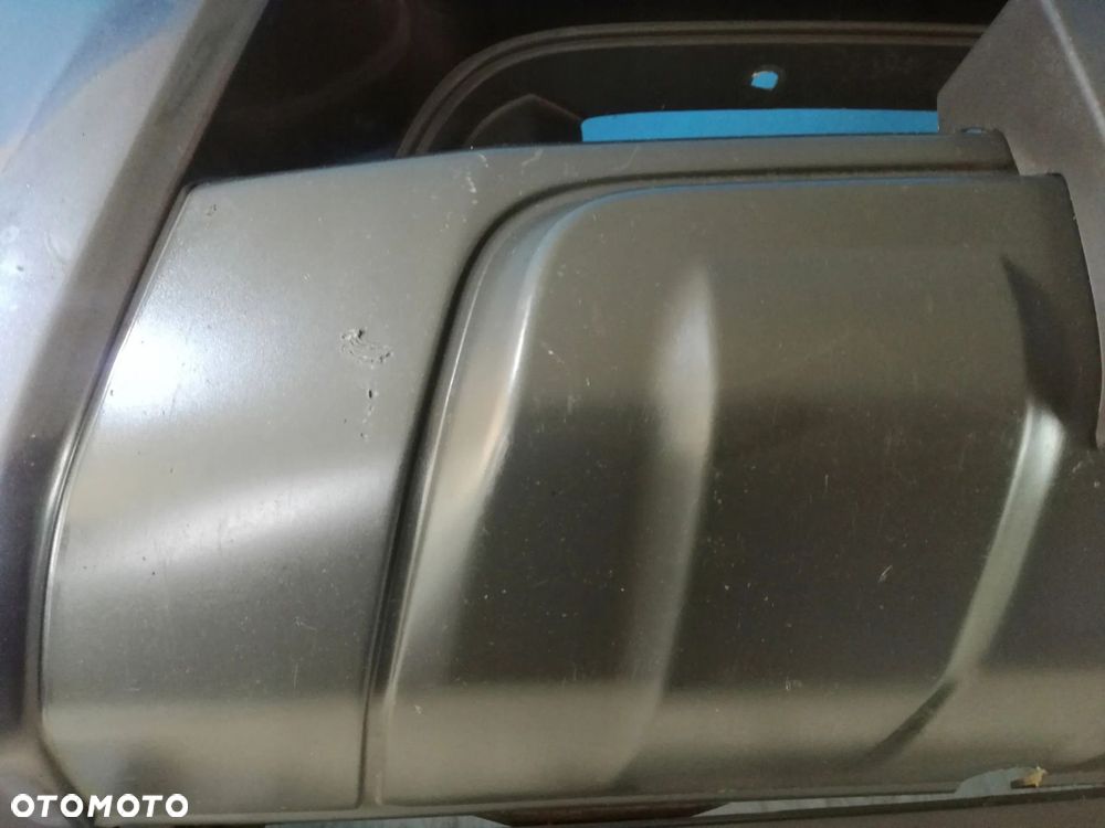 Nissan Navara D40 Lift zderzak przód przedni spryski 10/14 - 8