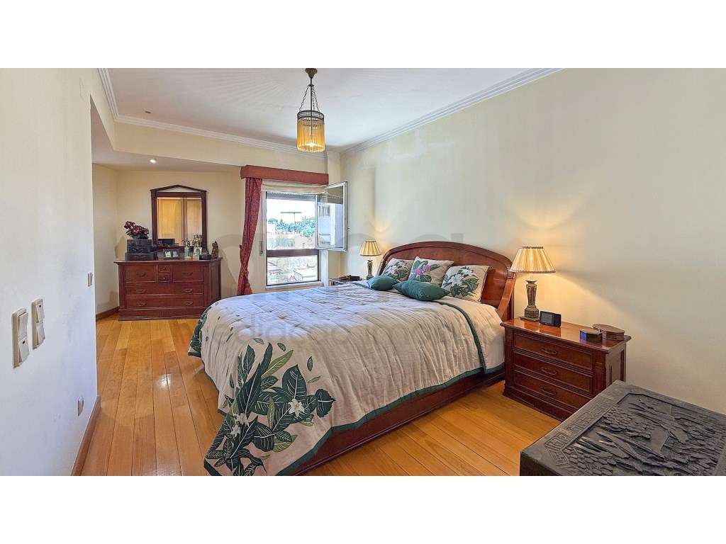 Apartamento de 7 assoalhadas nas Laranjeiras, com 310m2 - Grande imagem: 5/60