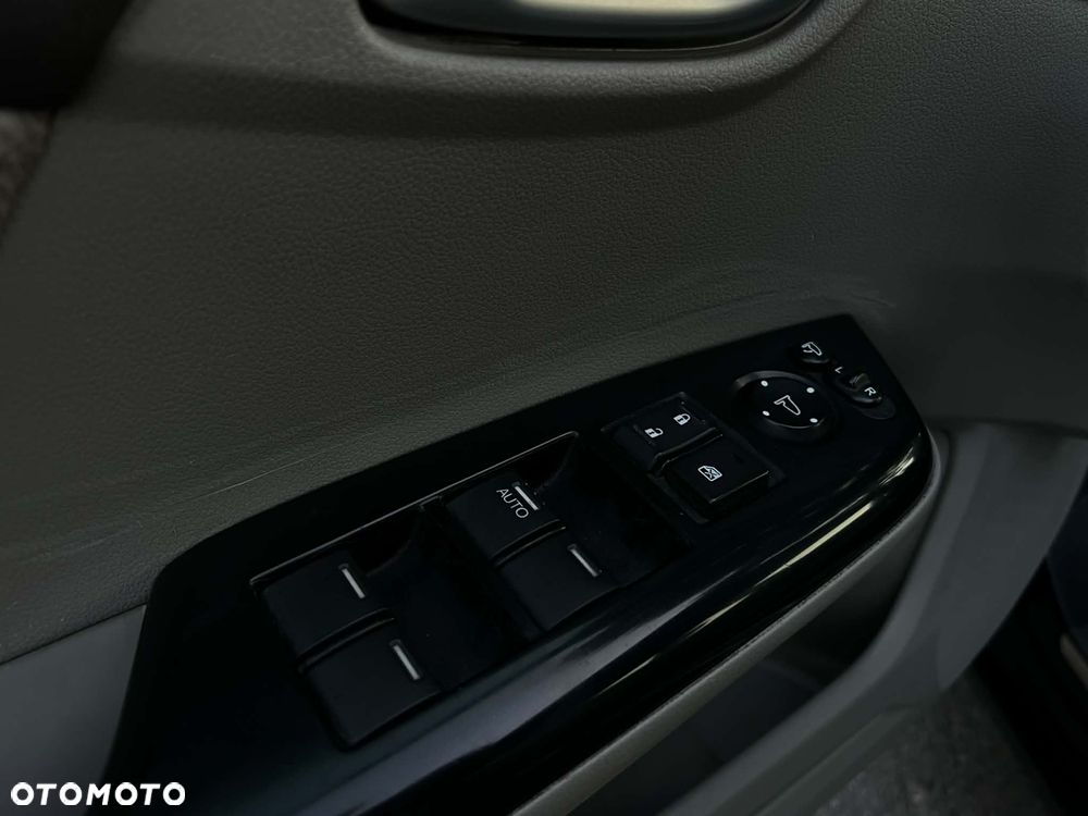 Honda Civic 1.8 Executive - 19
