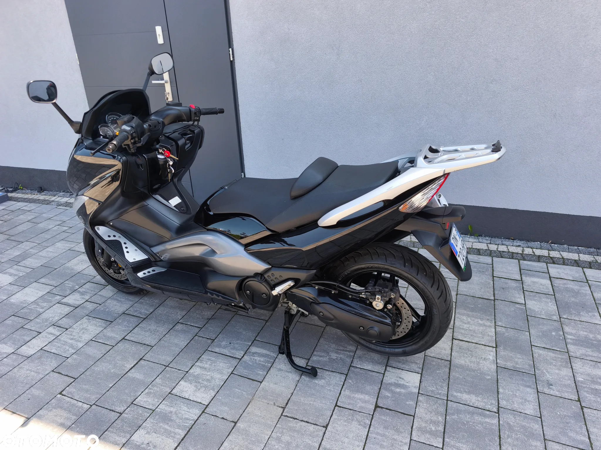 Yamaha Tmax - 24