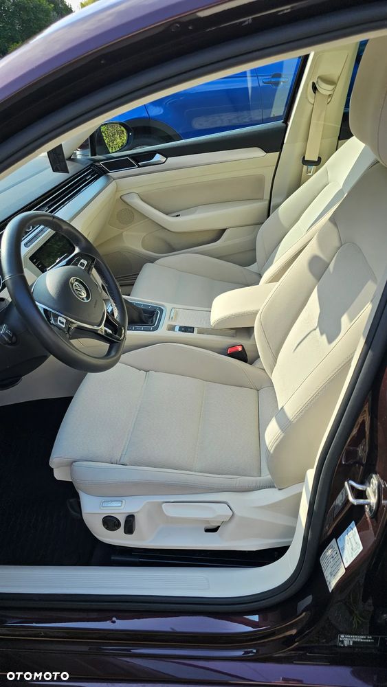 Volkswagen Passat 1.8 TSI BMT Comfortline - 6