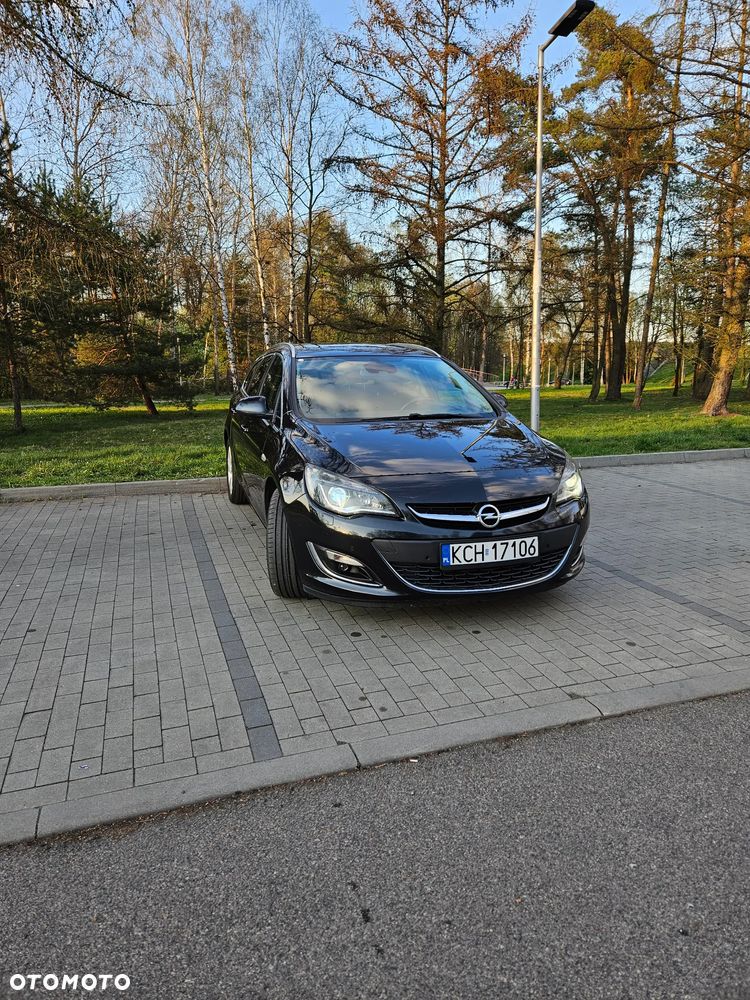 Opel Astra 2.0 CDTI Cosmo - 2