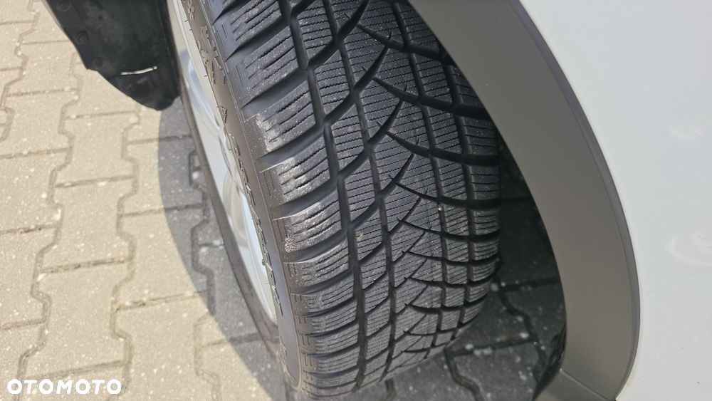 Ford Kuga 2.0 TDCi 4x4 Titanium - 27