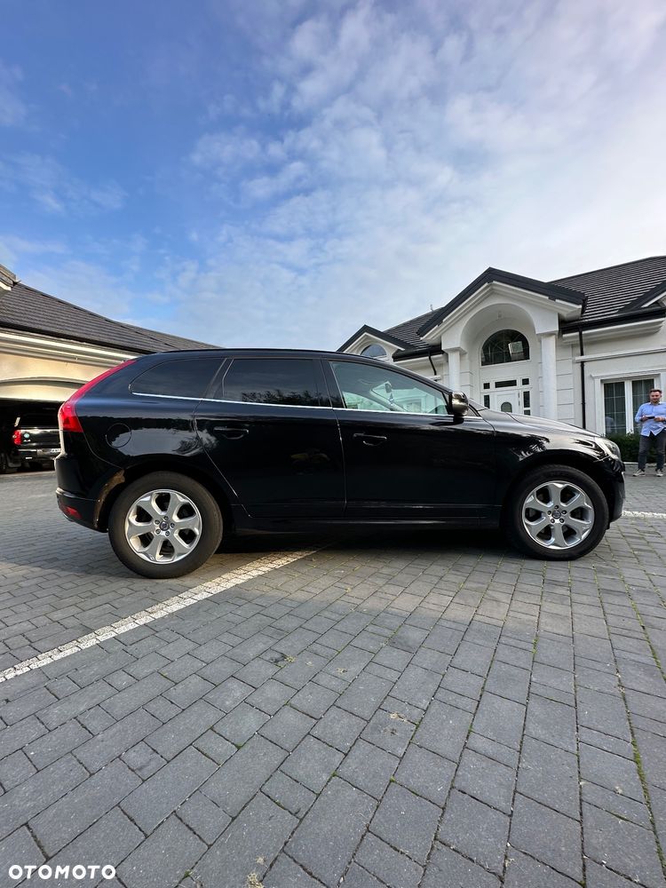 Volvo XC 60 D3 Momentum - 5
