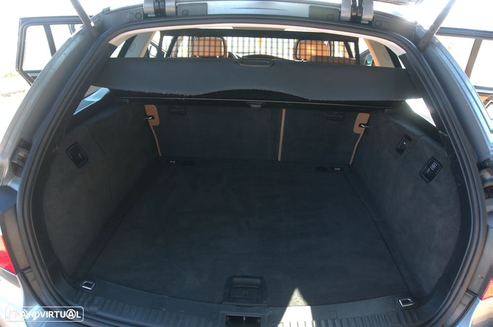 BMW 520 d Touring - 33