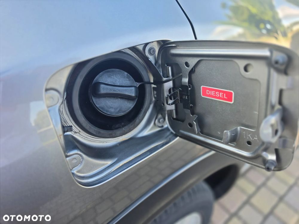 Nissan Juke 1.5 dCi Acenta EU6 - 16