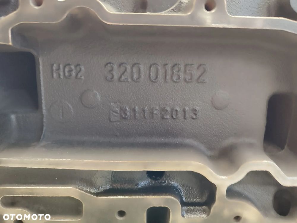 Słupek silnika  JCB 3CX - 11