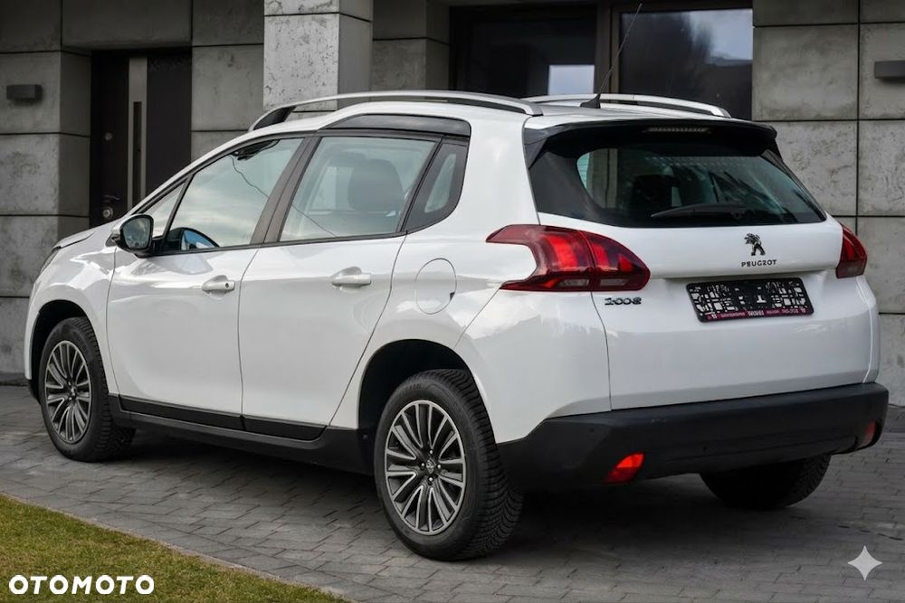 Peugeot 2008 PureTech 110 Stop&Start EAT6 Crossway - 2