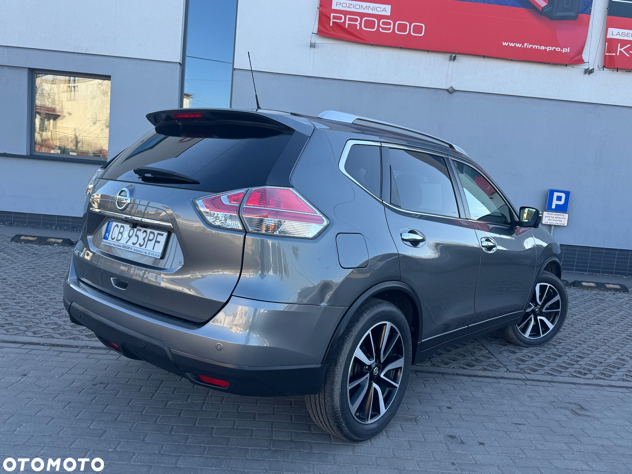Nissan X-Trail 1.6 DCi N-Connecta 2WD Xtronic 7os - 2