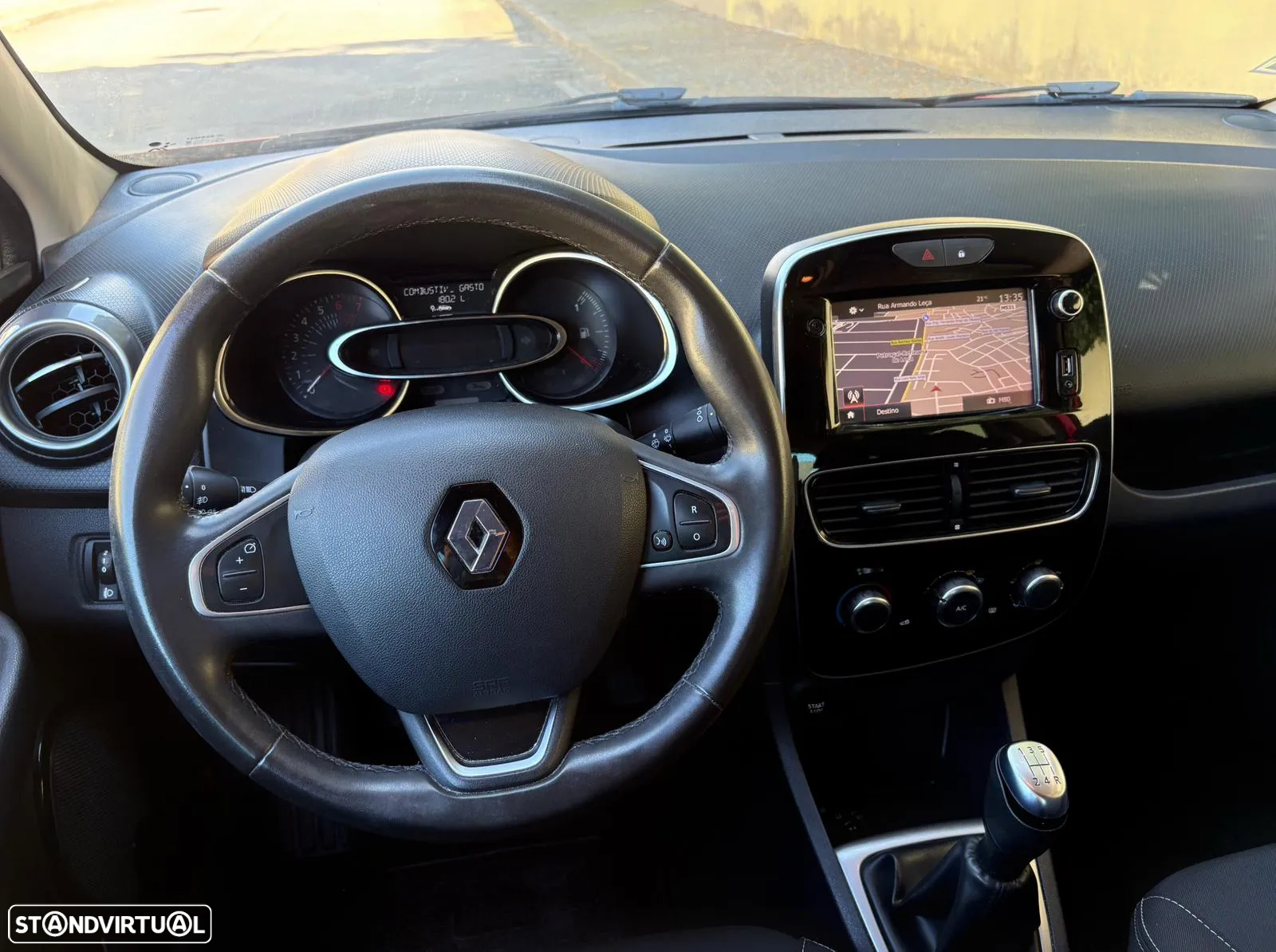 Renault Clio 0.9 TCe Limited Edition - 8