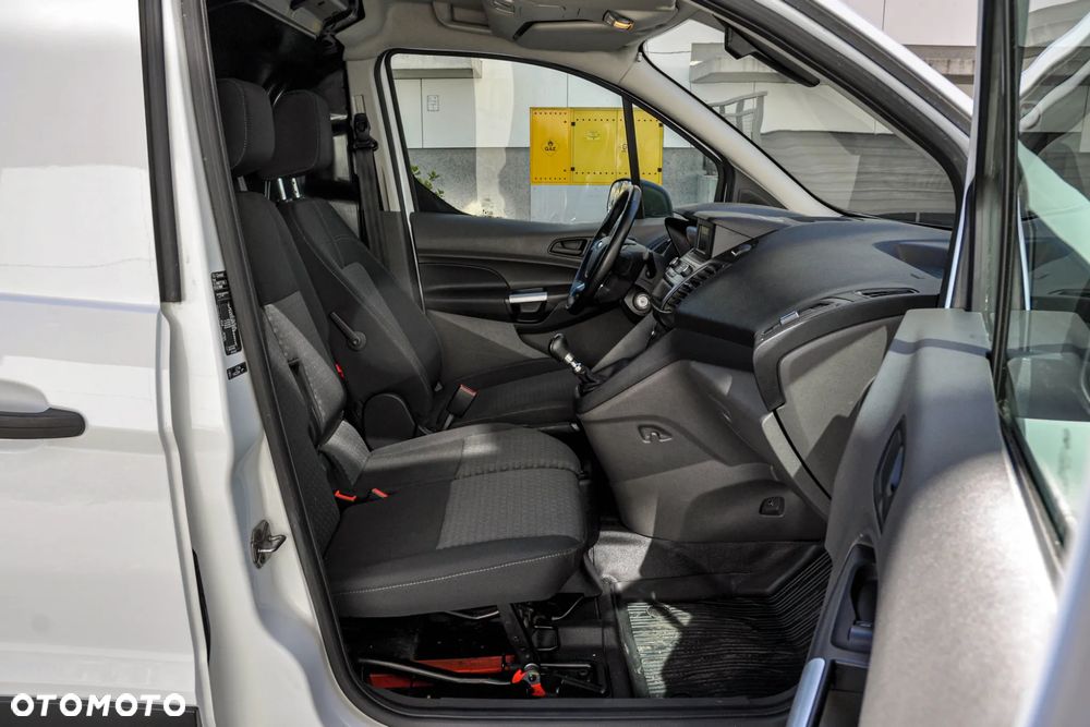 Ford Transit Connect - 10