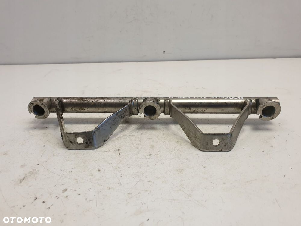 Porsche 911 GT3 3.8 PRZEWÓD PALIWA listwa - 4