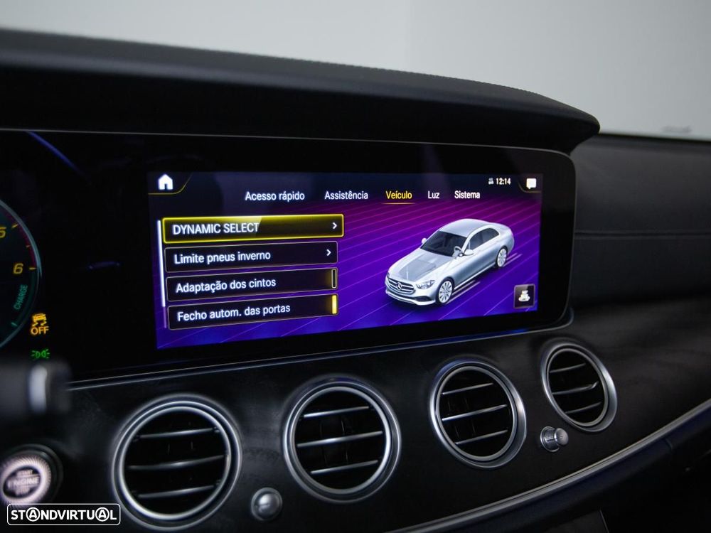 Mercedes-Benz E 300 de 9G-TRONIC AMG Line - 29