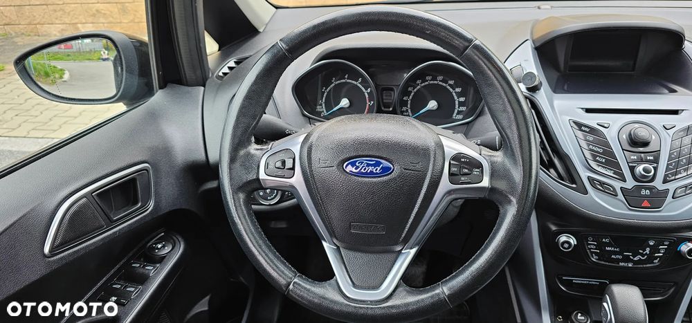 Ford B-MAX 1.6 Titanium - 24