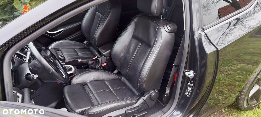 Opel Astra 2.0 CDTI ecoFLEX Start/Stop Innovation - 19