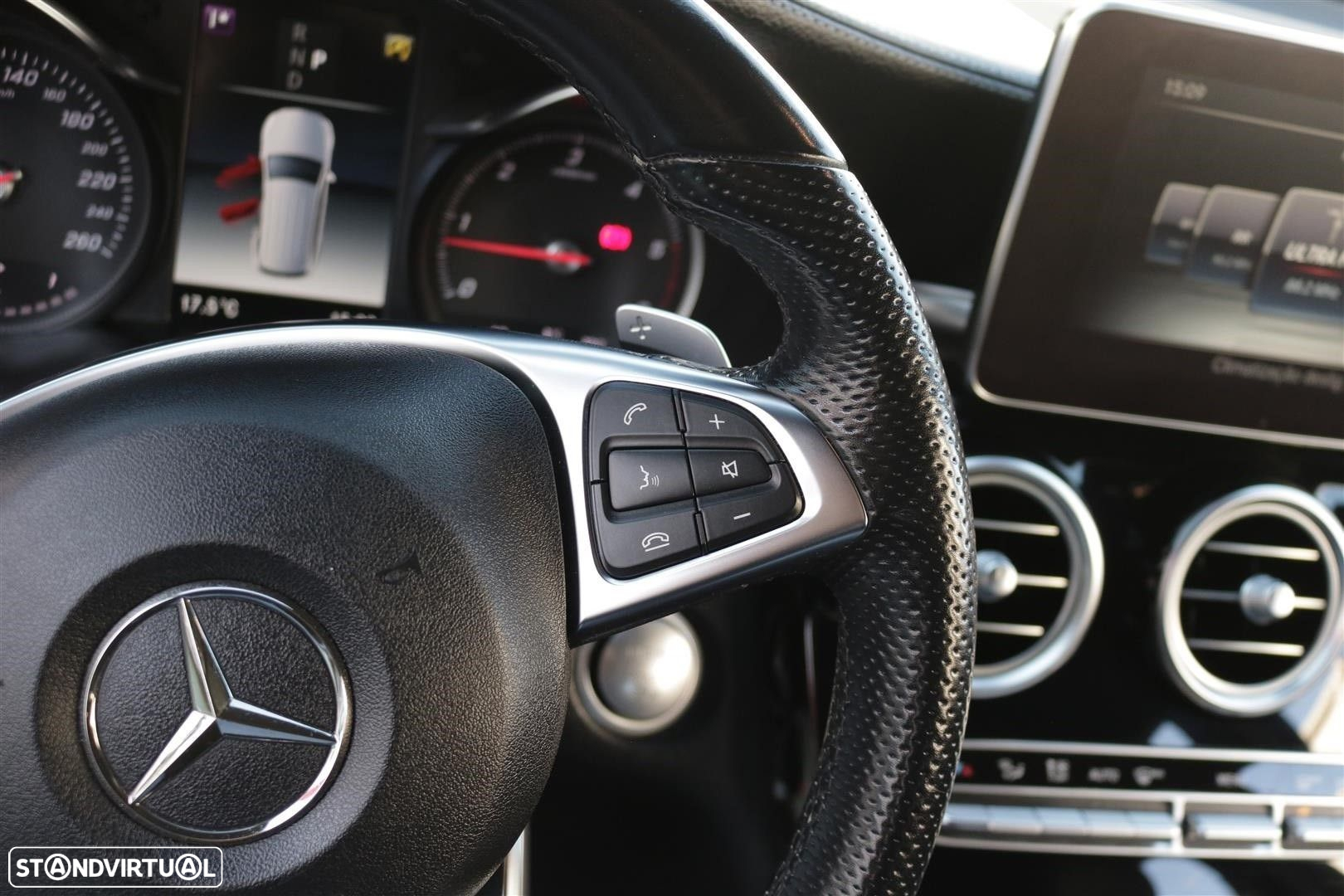 Mercedes-Benz GLC 250 d AMG Line 4-Matic - 44