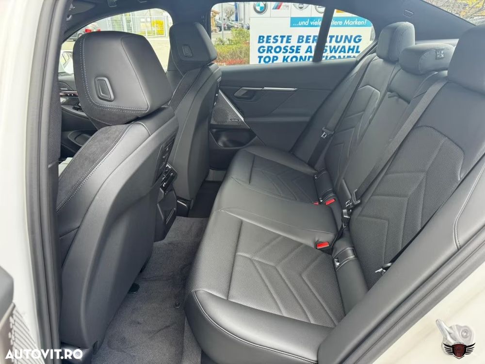 BMW Seria 5 530e xDrive Aut. - 11