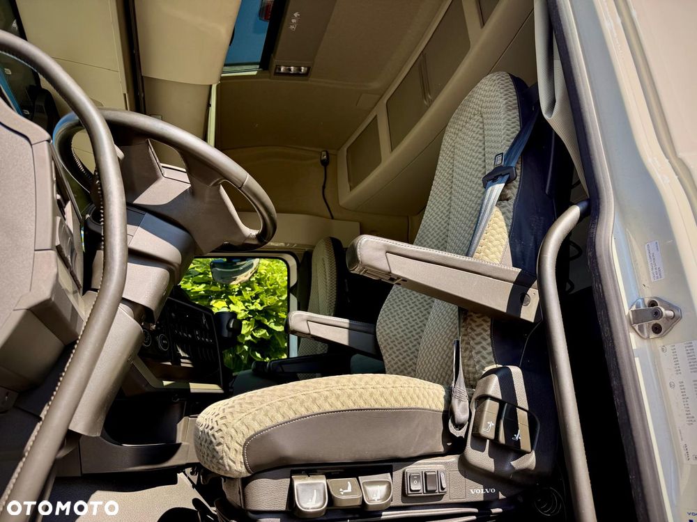 Volvo FH500 NOWY MODEL GLOBETROTTER XL E6 KLIMA SPROWADZONY - 22