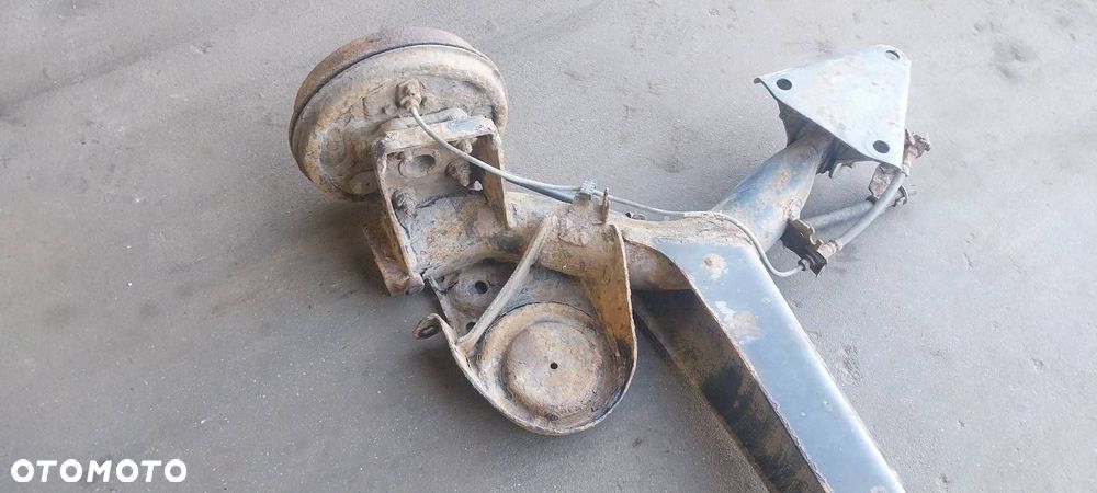 BELKA OŚ ZAWIESZENIA TYŁ BĘBNY BEZ ABS FIAT PANDA II - 3