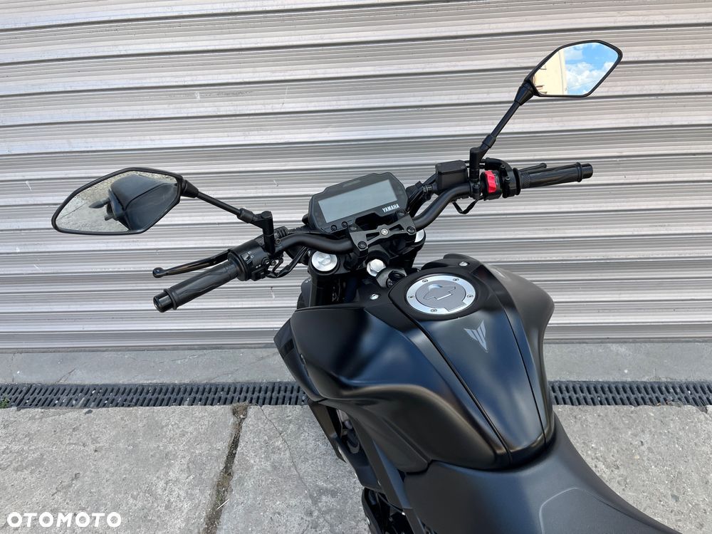 Yamaha MT - 13