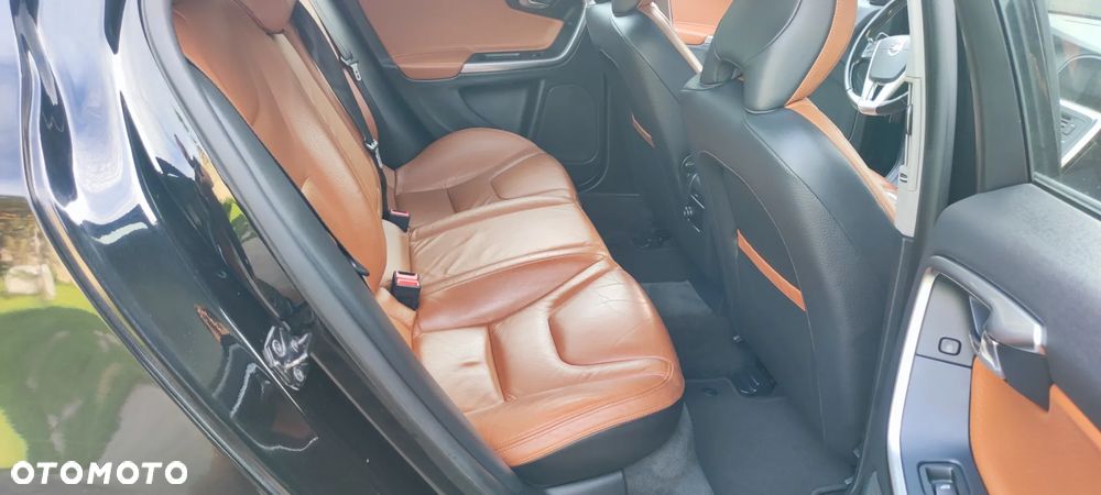 Volvo S60 T3 Summum - 14