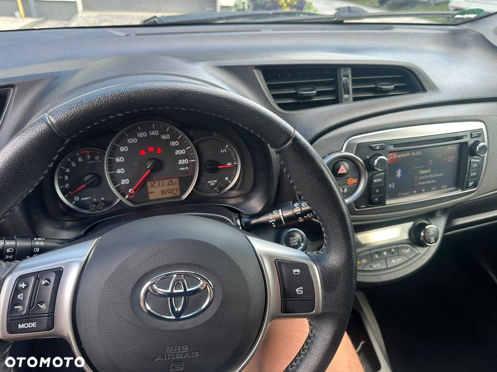 Toyota Yaris - 11