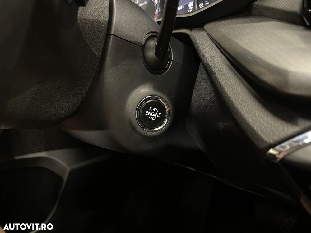 Skoda Octavia 2.0 TDI DSG Ambition - 24