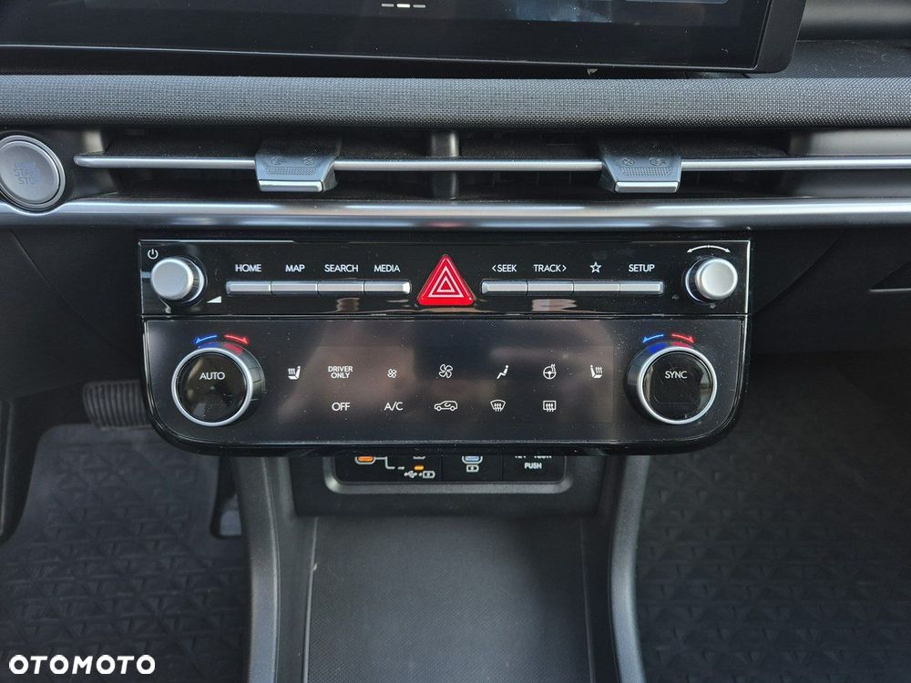 Hyundai Tucson 1.6 T-GDi HEV Smart 2WD - 24