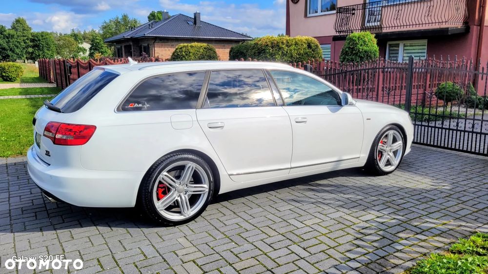 Audi A6 Avant 2011 photo 2