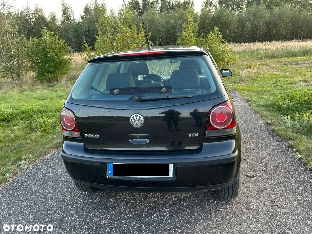Volkswagen Polo 1.4 TDI DPF Sportline - 4