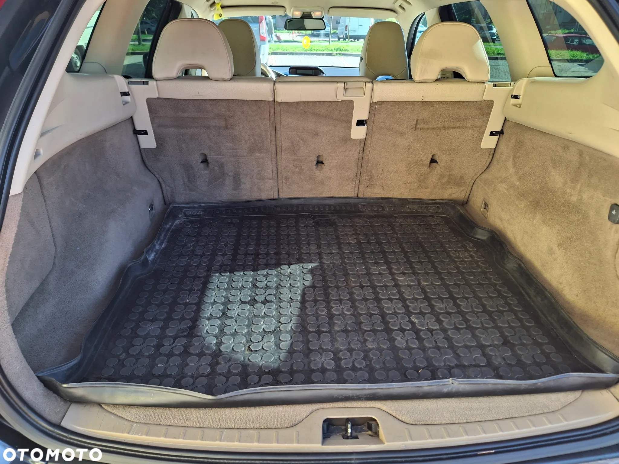 Volvo XC 60 2.4D AWD Momentum - 15