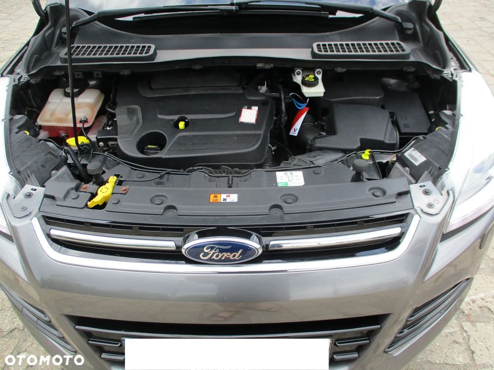 Ford Kuga 2.0 TDCi 4x4 Titanium - 28