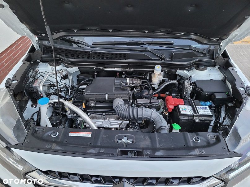 Suzuki S-Cross 1.5 DualJet Hybrid Premium AGS - 4