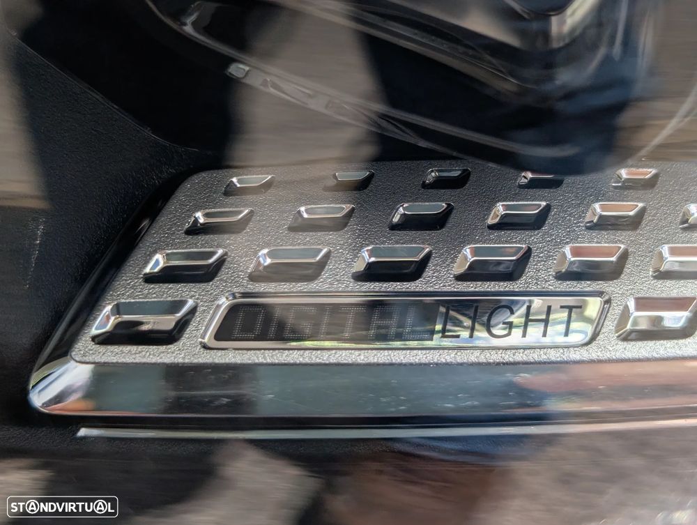 Mercedes-Benz C 300 d AMG Line - 29