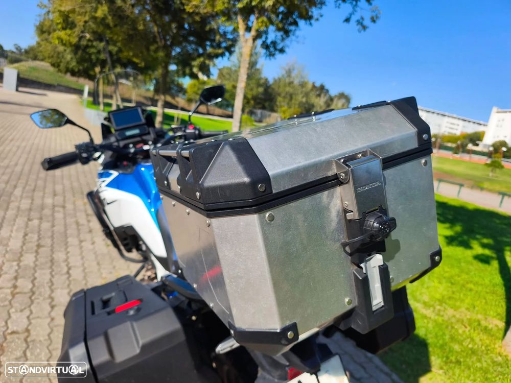 Honda Africa Twin 1100 - 7