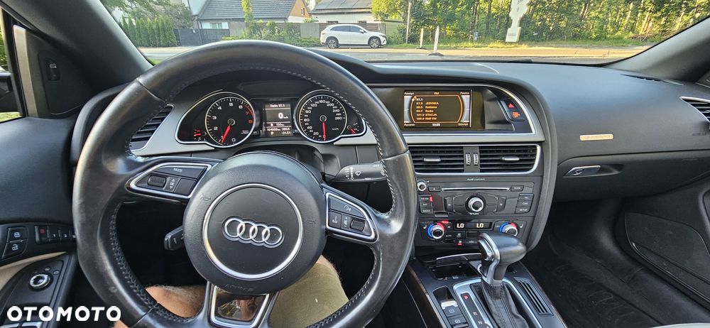 Audi A5 Cabrio - 8