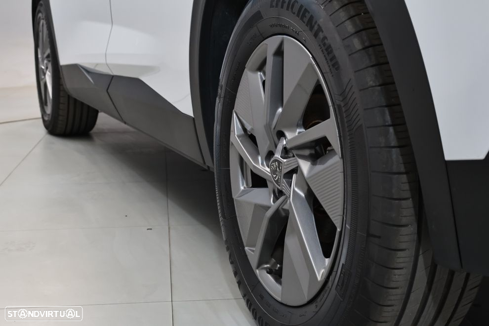 Peugeot 408 1.2 PureTech Allure EAT8 - 13