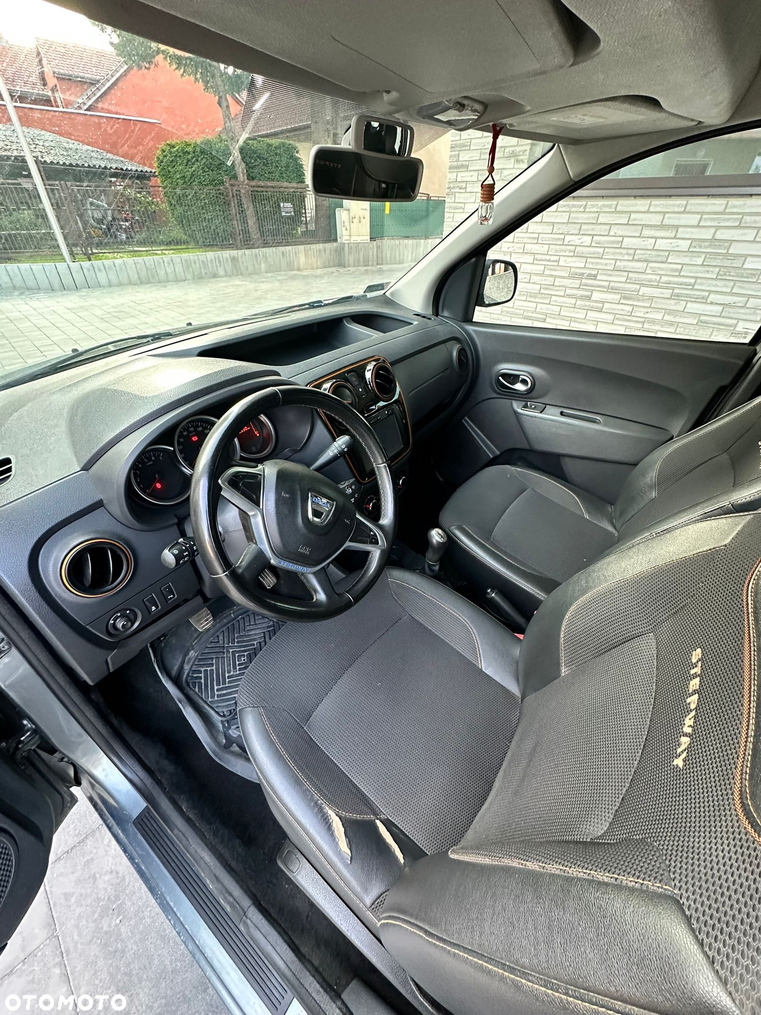 Dacia Dokker 1.5 dCi Stepway - 6
