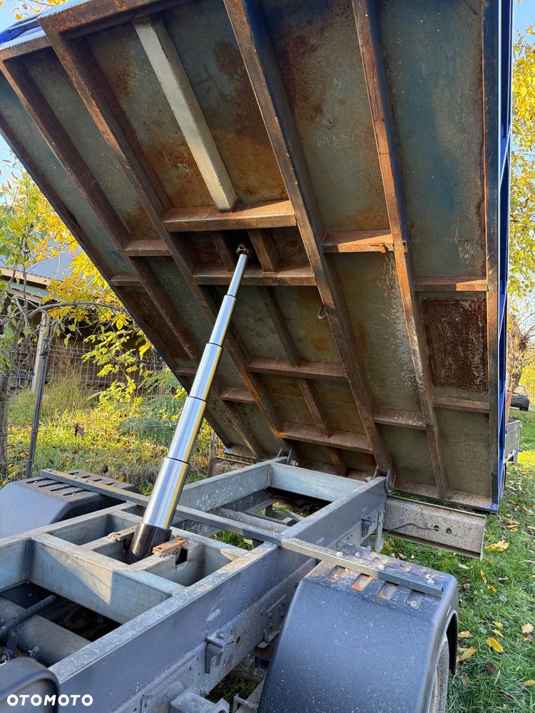 Mitsubishi Canter 2001 photo 5