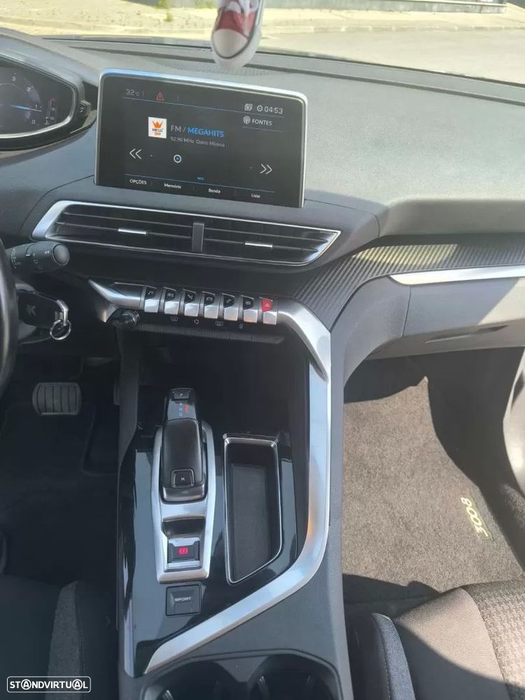 Peugeot 3008 - 15